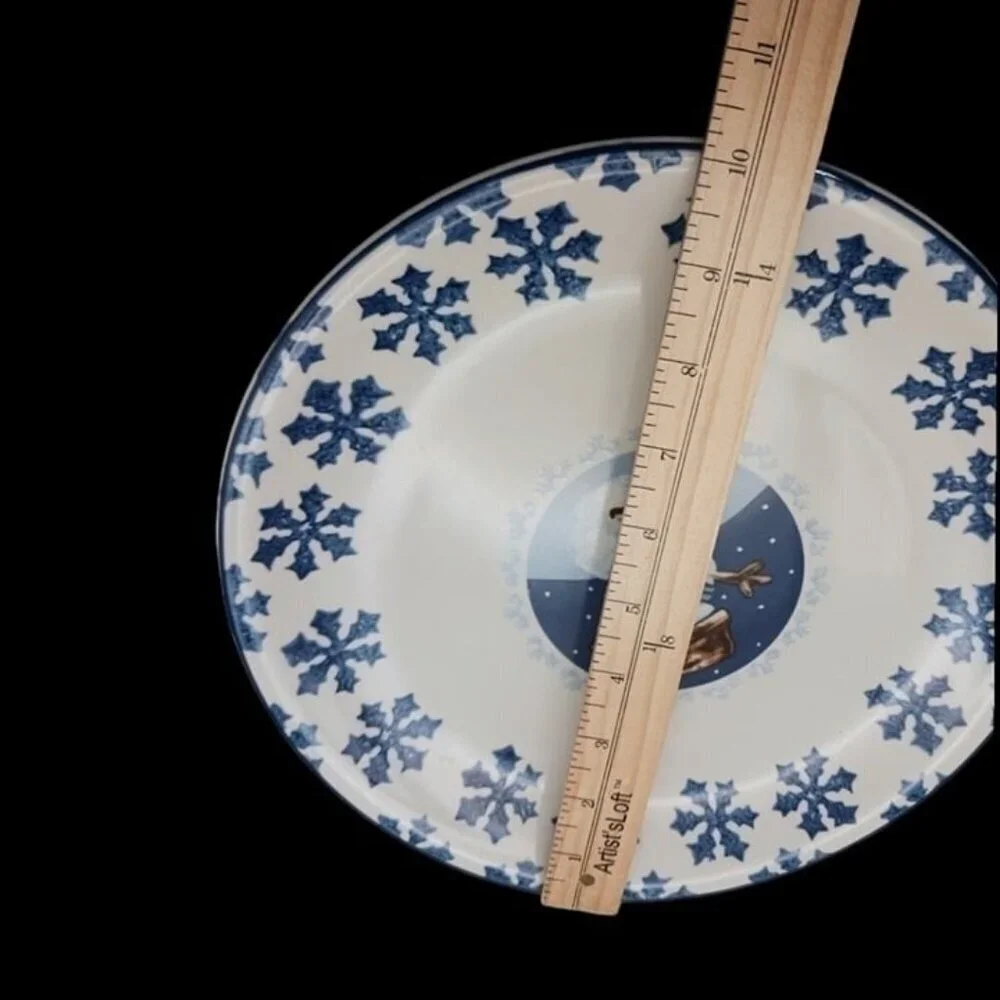 Caneo folkcraft stoneware snowman pattern 2 dinner  plates